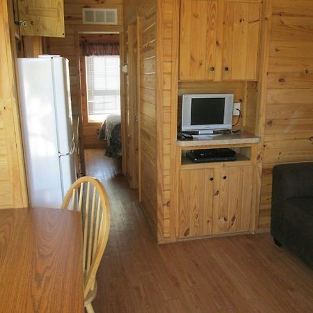 Rancho Oso Rv & Camping Resort Goleta Luaran gambar