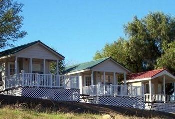 Rancho Oso Rv & Camping Resort Goleta Luaran gambar