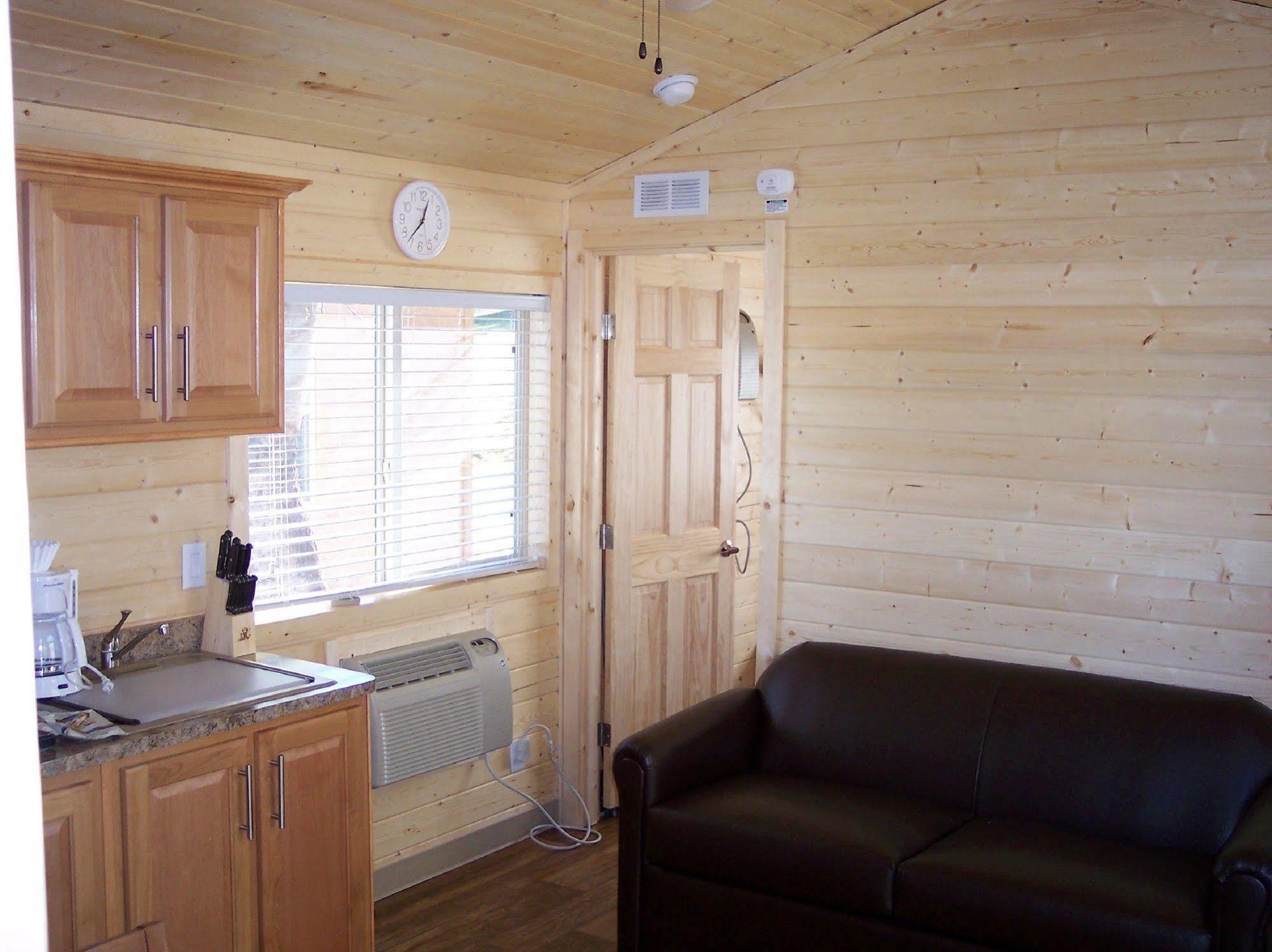 Rancho Oso Rv & Camping Resort Goleta Luaran gambar